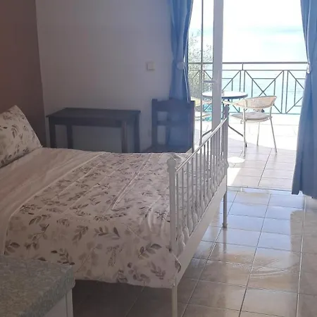 La Casa D' Irene (adults Only) בית הארחה