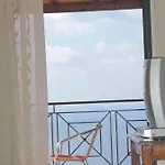 La Casa D' Irene Áyios Nikítas